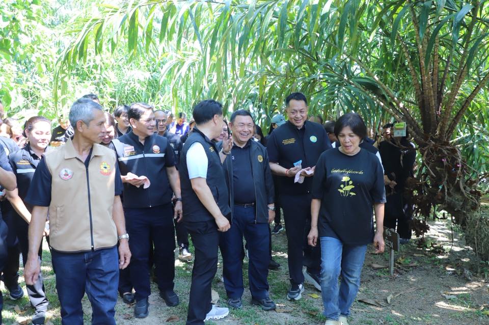 title - เลขาฯ ส.ป.ก. พร้อมคณะ ร่วมลงพื้นที่ติดตามคณะ รมช.กษ. ตรวจราชการ ณ ตำบลอ่าวลึก